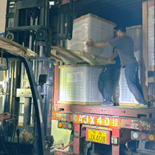 அவசர ஏற்றுமதி, புயல் அல்லது பிரகாசம்